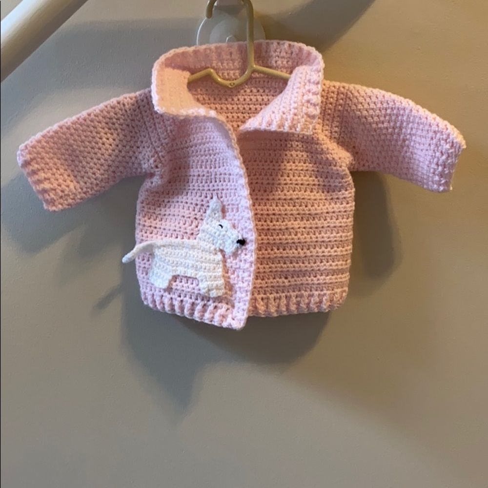 New handmade 0-6 month pink sweater dog appliqué